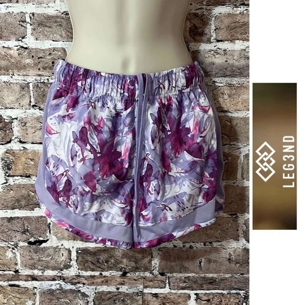 LEG3ND Shorts - Women’s running‎ and Workout Activewear